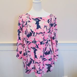 Worn once! Lilly flamingo & floral jersey top.